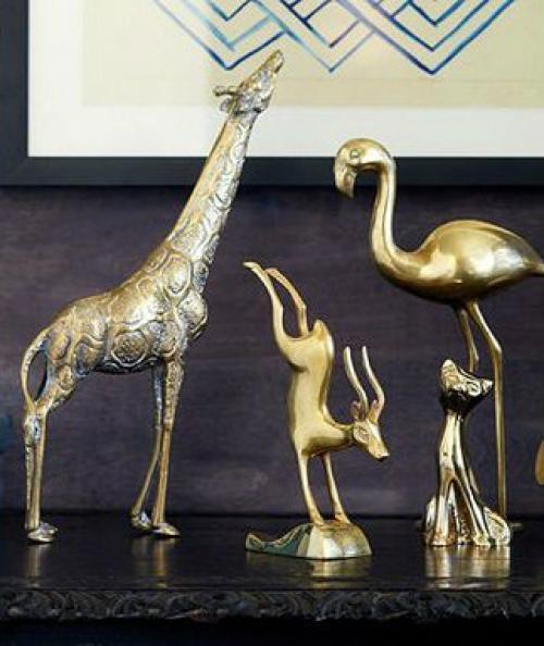 Латунь - известный и любимый многими металл и в первую очередь за свой цвет и не тускнеющий блеск. 01