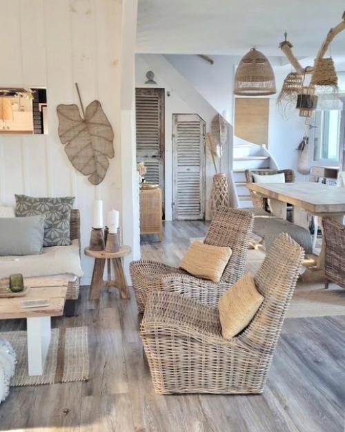 Деревянный стиль интерьера привносит в комнату неповторимую теплоту и уют. 02