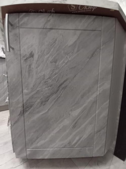 Кухня с фасадами в виде иммитации камня выглядит смело, современно, необычно и модно! 05