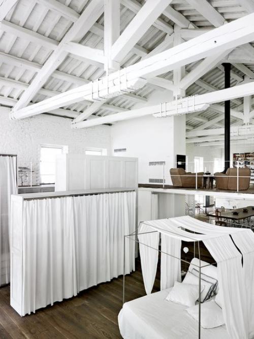 Лофт мечты.  Итальянский дизайнер паола навоне известна своим умением сочетать современный дизайн с традиционным ремеслом. 05