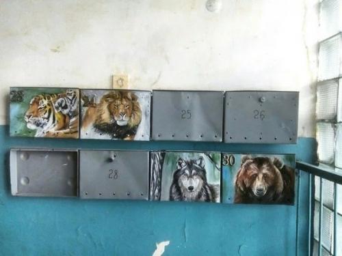 Когда у тебя в подъезде живёт настоящий художник! 07