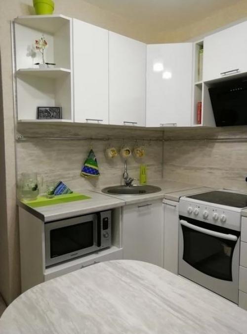 Крохотная кухня. В которой есть всё, что нужно. 01