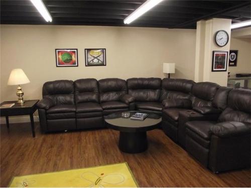 Частный бункер.  Похоже, апокалиптические настроения всерьез бытуют среди американцев. 05