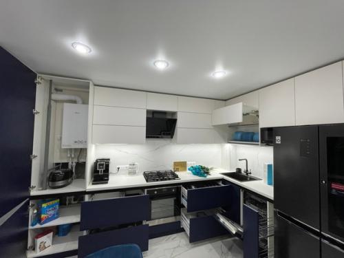 Знаю, вы не хотите простую кухню. 04