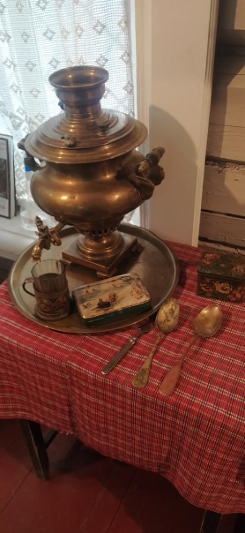 В небольшом деревянном домике конца XIX века размещается музей Подпольная Типография. 06