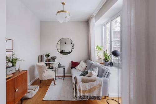 Лаконичный дизайн московской хрущевки 29 м 2 в стиле японского минимализма и с элементами ваби - саби. 01