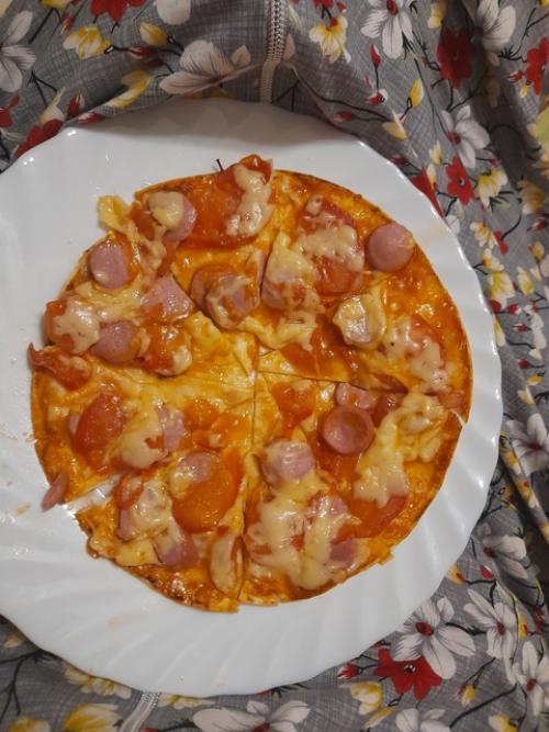 Пару недель назад говорила, что покажу, чем занимаюсь в выходные, помимо рутинных, хозяйственных дел. 06