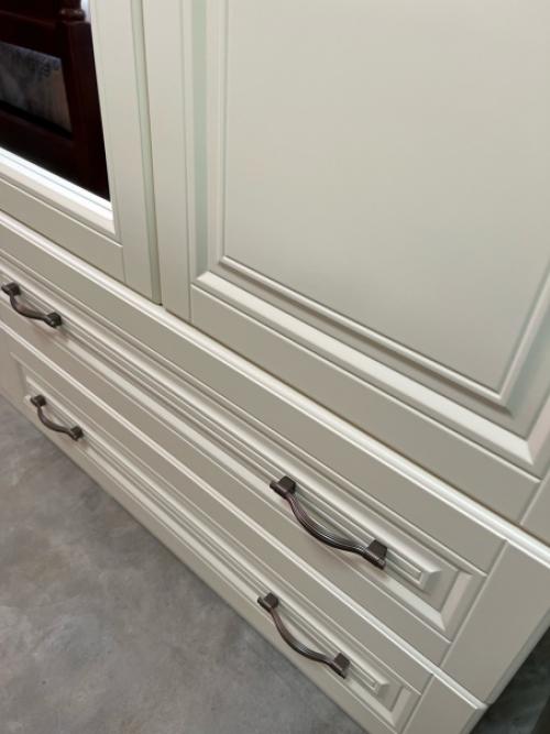 Эту спальню можно собрать по отдельности, смотря у кого какая комната. 01