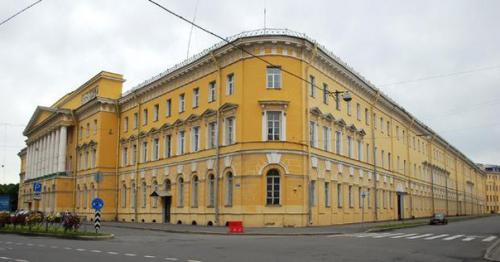 Здание казарм павловского полка (марсово поле, 1). 03