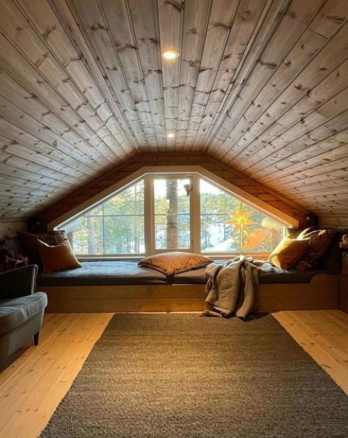 Небольшой домик. С просты оформлением. 03