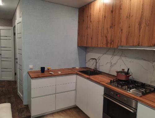 Простое оформление кухни. 01