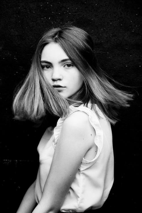 Ищу красивую девушку для съемки на вс (ну и вообще всегда ищу красивых и необычных), студия или у вас дома (если есть интересный интерьер. 06