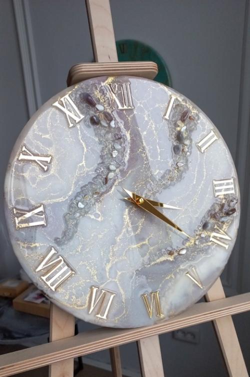 Настенные часы - это гораздо больше, чем просто средство измерения времени. 06