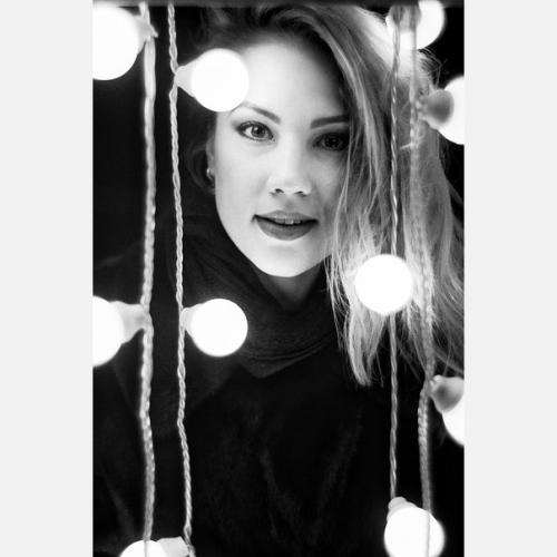 Ищу красивую девушку для съемки на вс (ну и вообще всегда ищу красивых и необычных), студия или у вас дома (если есть интересный интерьер. 02