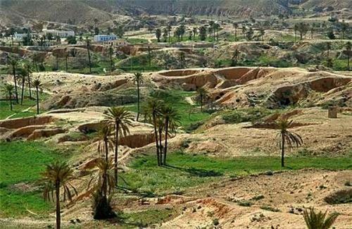 Пещеры троглодитов в Тунисе.

