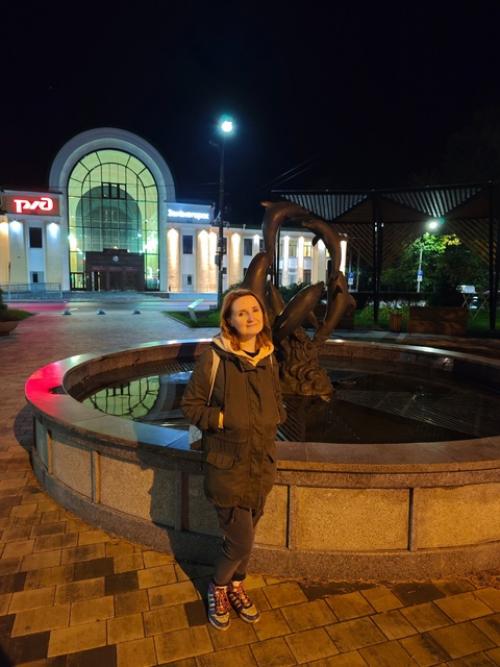 И конечно же, здорово, что эта осень радовала тёплой погодой, и сезон прогулок закрывать вовсе не хотелось. 01