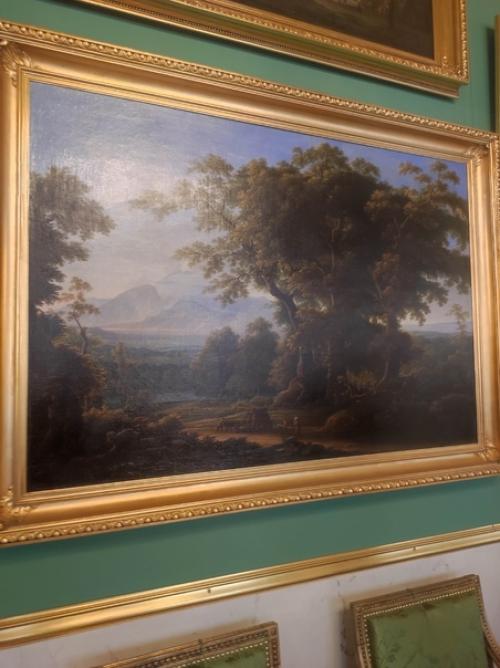 Большинство картин из коллекции семьи Строгановых, к сожалению, разворованы и уничтожены коммунстами. 04