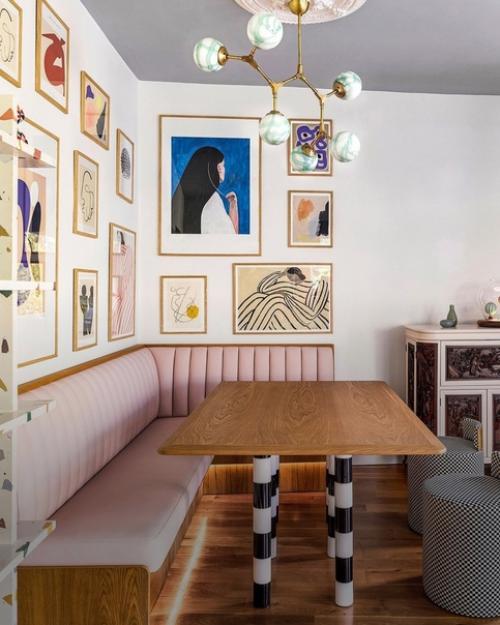 Тематический или абстрактный постер - тенденция в дизайне, которую редко можно встретить в домах нашей страны. 03