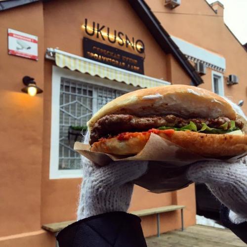 10 секретных уютных кафе во дворах и парках Петербурга. 06