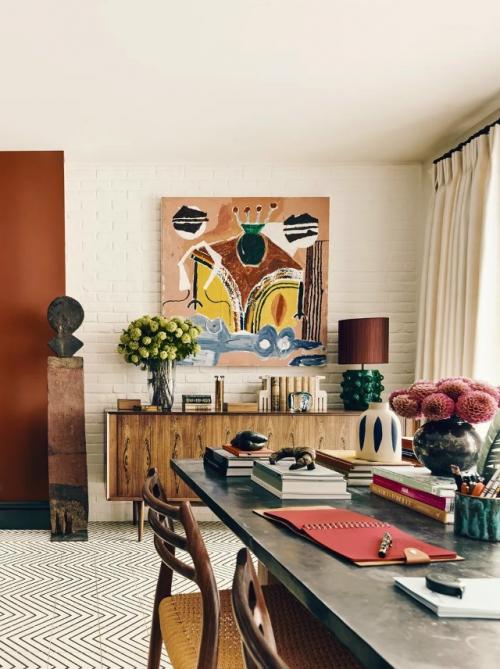 Мезонет в кенсингтоне: смелый микс цвета, узора и искусства.

