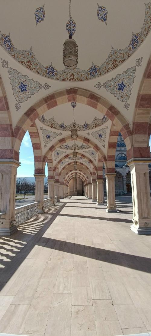 Гудермесская соборная мечеть имени Ташу - хаджи- центральная Джума - мечеть города Гудермес чеченской республики. 06