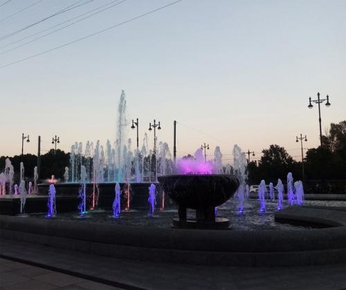 И конечно же, здорово, что эта осень радовала тёплой погодой, и сезон прогулок закрывать вовсе не хотелось. 04