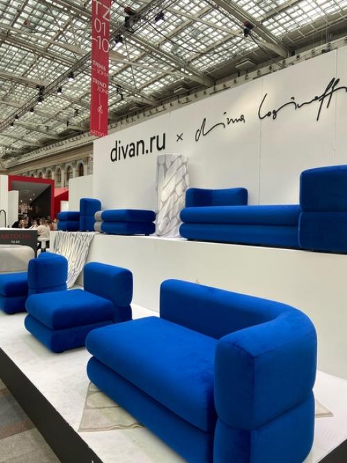 В пятницу в московском гостином дворе открылась международная выставка мебели, интерьерных решений и искусства Artdom 2024. 02