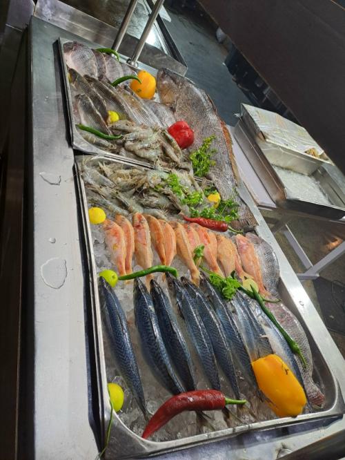 Наконец то дошли руки до написания поста про отель. 06