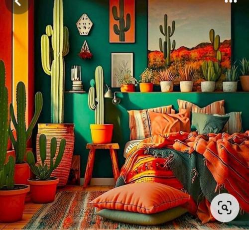 Когда дома вечный ремонт или творческая атмосфера, смотря как воспринимать. 04