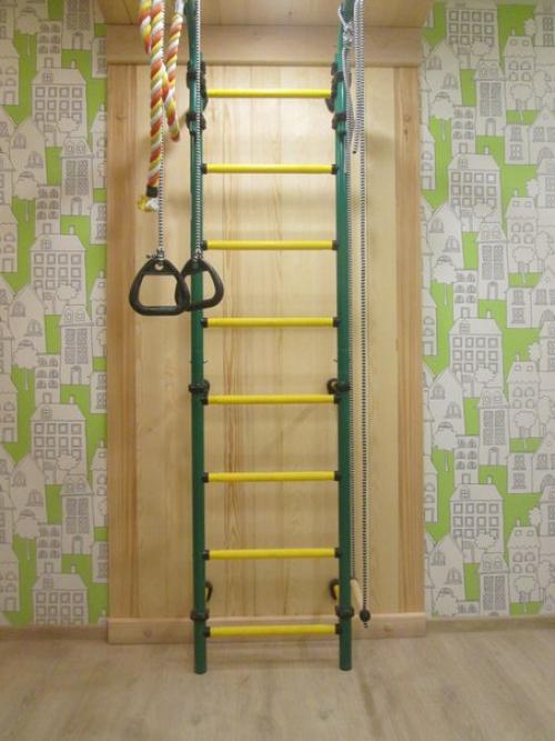 Просторная детская для кати и Олега, а вернее, для их замечательных детишек - кости и Алены! 06