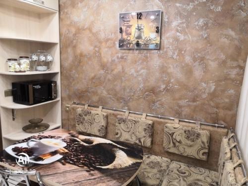 Наша уютная кухня в кофейных тонах. 05