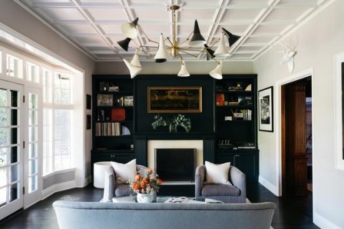 Современная лаконичность и очарование старины гармонично сочетаются в обновленном кирпичном особняке, построенном в 1925 году. 03