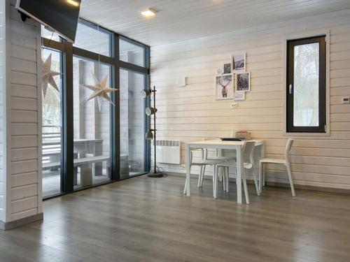 Интерьеры дома модели Holtsovhouse 2. 68 в сосновских озёрах. 01