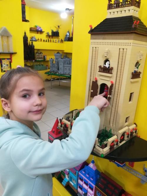 Последнее время жизнь на каких-то беспредельных скоростях мчит. 05