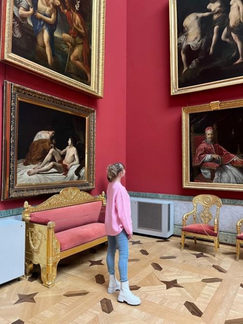 Зимнему дворцу на главной площади Петербурга уже более 250лет. 02 Зимнему дворцу на главной площади Петербурга уже более 250лет. 02