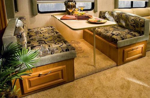 Американские дома на колесах - это просто дворцы. 06