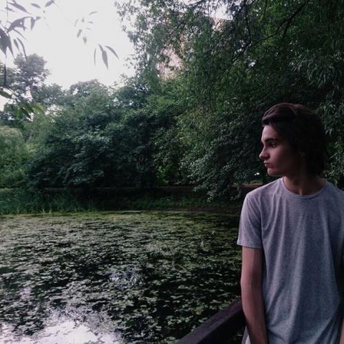 Charter 33.  Выйдя из подъезда я крепко держала Никиту за руку, а он вёл меня к транспорту. 01