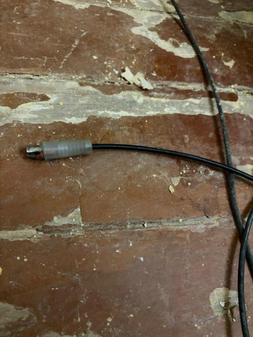 Здравствуйте!  Посоветуйте пожалуйста как обставить спальню в Сталинке 15 м 2? 06