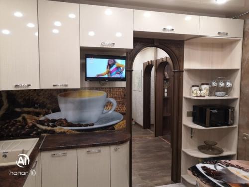 Наша уютная кухня в кофейных тонах. 04