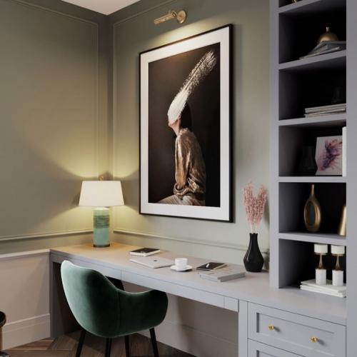 Интерьер элегантного кабинета в загородном доме, как дополнительная гостевая комната. 02