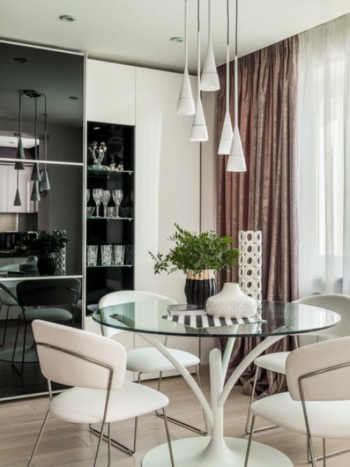 Светлый интерьер кухни, объединенной с гостиной, в квартире площадью 65 кв. 04