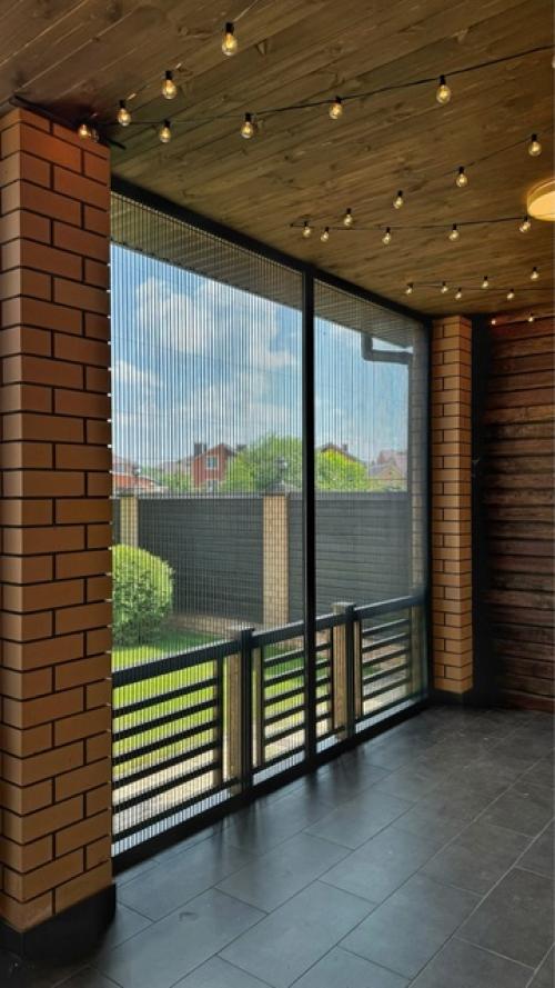 Почему нужно выбрать Плиссе, а не обычную сетку для широкого проема? 01 Почему нужно выбрать Плиссе, а не обычную сетку для широкого проема? 01