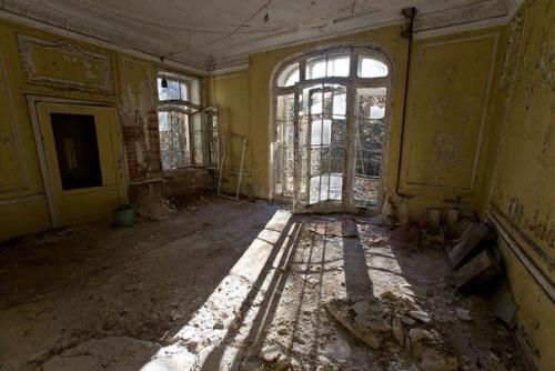 Малый Эрмитаж, или дача Агафона фаберже. 04