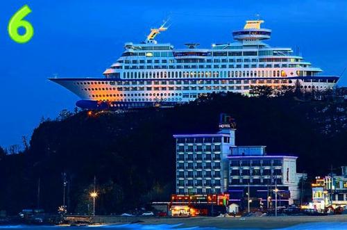 Внимание! Только в том случае, если вы планируете отдых в Корее, то, возможно, у вас возникает вопрос, в каком отеле остановиться. 09 Внимание! Только в том случае, если вы планируете отдых в Корее, то, возможно, у вас возникает вопрос, в каком отеле остановиться. 09