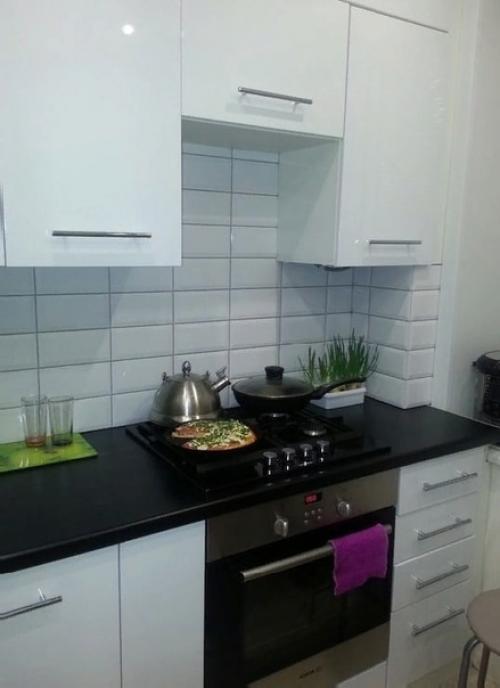 А вот и ещё одна кухня от нашей подписчицы. 03