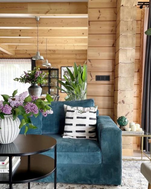 Добро пожаловать в просторный деревянный дом с потрясающим видом из окон. 03