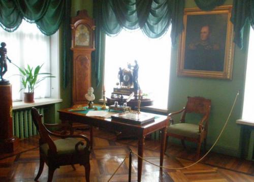 Я тебя в МУЗЕЙ поведу. 04