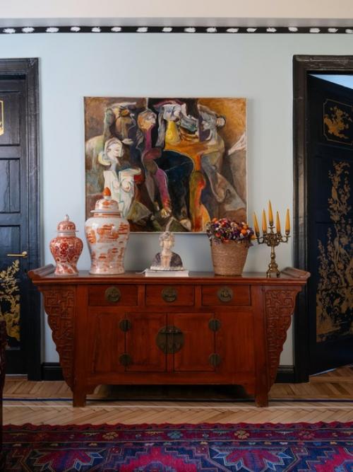 Реализованный интерьер квартиры с антиквариатом, площадью 70 кв. 05