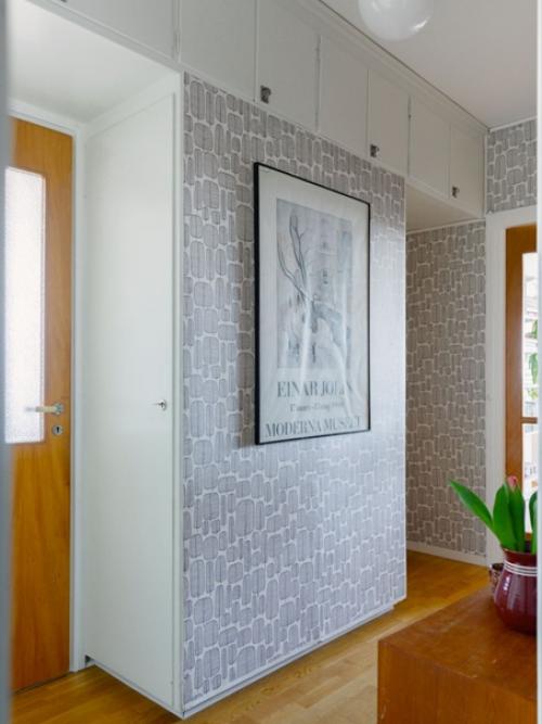 Яркая угловая квартира с интересными принтами и оттенками. 06