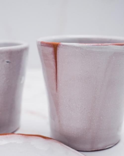 В январе я рассказывали о том, как мы с женой сходили на мастеркласс по лепке из глины. 04